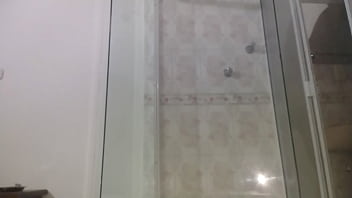 Preview 1 of Very Hot Gerls Sex - cheating hotwife deepthroating the bbc under the shower before getting rough fucked by bbc bull