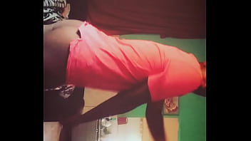Preview 3 of Charming Hot Mild - Gostoso bailando bunda deliciosa
