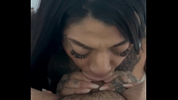Preview 2 of Gonzo Pov Mom Cumshot - Garganta profunda mexicana