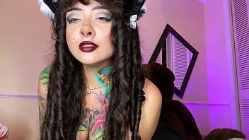 Preview 1 of Schmale Big Cok Blak - COMPILATION - Goth girl farting - squirting on the bibble - sneezing