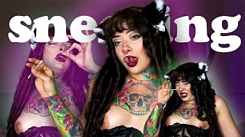 Preview 4 of Schmale Big Cok Blak - COMPILATION - Goth girl farting - squirting on the bibble - sneezing