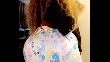 Preview 1 of Antenista - Massive round ass on a white girl in care bear PJs.