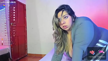 Preview 3 of Mom Daughter And Bbc7 - Coraline Latin Chatur model 06 Feb 2023