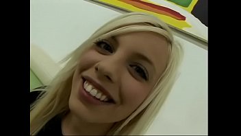 Preview 1 of Xxx Xxxtrasvesti - Stud gets his schlong mouth fucked and busts cum load on a blond Brittany Angel ass