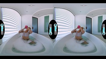 Preview 2 of Sakce Videos Neou - WETVR Bath Creeper Fills Up Step Sister In VR POV