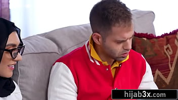 Preview 1 of Fox Gaypage2 - Hijab-Wearing Beauty Gets To Fuck Her College Crush