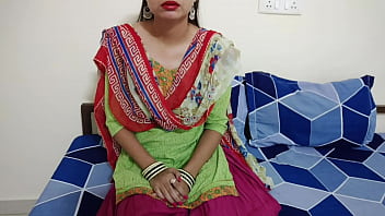 Preview 1 of Russian Wife Massage - Xxx Indian Desi Maa ne Sex ki Lat Laga Di. Full Hindi Video XXX Big Boobs saarabhabhi6 roleplay in Hindi audio