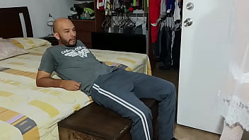 Preview 1 of Alia Bahtt Xxx Vidios - My stepmother fucks me in the room