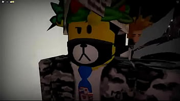 Preview 4 of Zsstc B - Achamos um amarelinho parado e foi fapo,  troca troca comendo amarel&atilde_o