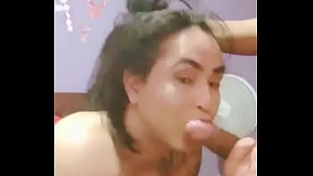 Preview 4 of Www Xxx Calig - Travesti me atoro y escupo en tremenda pinga haciendo oral garganta profunda sjm Lima peru   51969387458