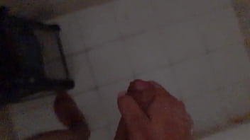 Preview 4 of First Sex Scare - masturbaci&oacute_n masculina
