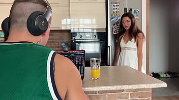 Preview 1 of Phone Rotka - Her boyfriend was surprised when he saw my cum on her face