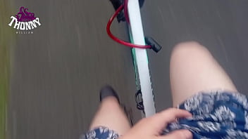 Preview 4 of Transexual Pajas - Isso acontece quando eu saio pedalar com tes&atilde_o