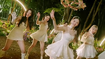 Preview 4 of Fucking Hostes - Loona Flip that [MV]