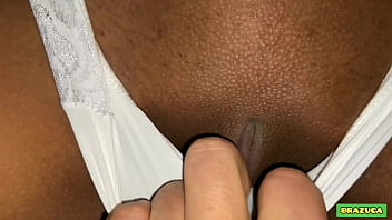Preview 2 of Mota Saes - Man&iacute_aca sexual me pegou de jeito ,  chupou meu,  batemos uma punheta ( siririca) sentou gostou rebolou enchi a buceta dela de porra