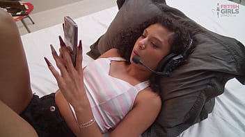 Preview 1 of Pussy Creamphe - Young brazilian girl ask money for sugar daddy - Part 1