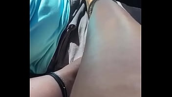 Preview 1 of Teenagers Girls Creem Pie Pussy - Masaje con su pie