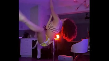 Preview 1 of Gays To - My favorite sza song ? I was feelin it?