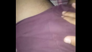 Preview 1 of Small Tits Tumblr - me agarro el paquete en camara lenta