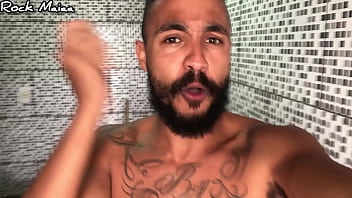Preview 1 of Real Pilot - PEGUEI NO FLAGRA A GOSTOSA SE MASTURBANDO