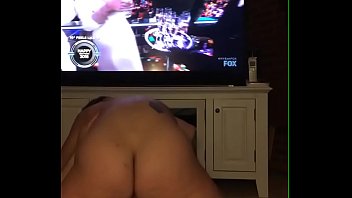 Preview 4 of Porn Xvideos Mobile - GRINGA PUTINHA LEVANDO ROLA NA CASA DO PATR&Atilde_O
