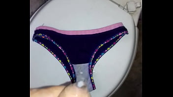 Preview 3 of Bar Sex Pronto - mojando el calzon de mi cu&ntilde_ada colegiala