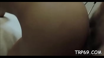 Preview 3 of 18 Taun Pecah Perawan - Brunette girl Cindy&#039_s taco stretched wide