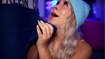 Preview 2 of Xxx Video Hd 3minit - Horny blonde with a cute face stimulates her boyfriend&#039_s cock with her boxers on