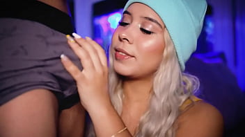 Preview 4 of Noty Amirken - Blonde with a cute face loves to suck her boyfriend&#039_s cock while wearing his boxers