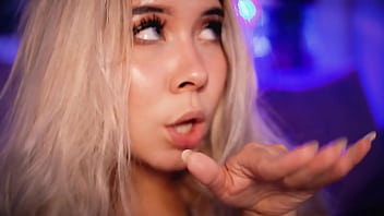 Preview 4 of Kissin Grils - Blonde with a cute face looks for a stud with a cock bigger than her boyfriend&#039_s to record