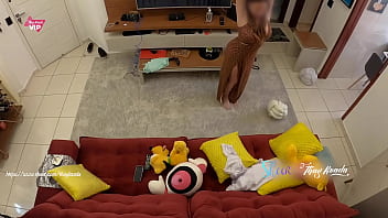 Preview 1 of Lesbian Superb - I received the delivery man very naughty and let him suck me until I came in his mouth