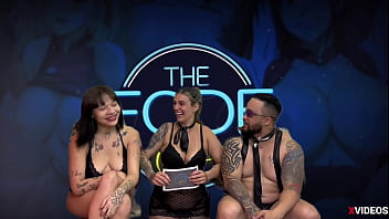 Preview 3 of Virgin Hole Vagina - Estreando no the fode com casal dna a novinha Grazi Sabbath ! A safadinha apronto muito e quis ser fodida logo cheia de fogo!