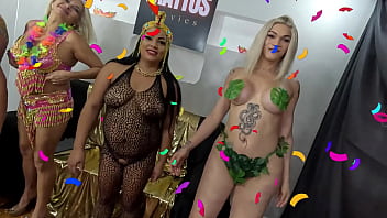 Preview 1 of Best Bad Girl - Carnaval Mattos Movies - a suruba rolou solta anal no pelo e gozadas dentros