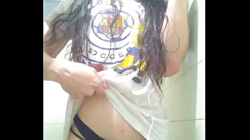 Preview 1 of Putalocura Radka - Alg&uacute_n hijo de alguien ser&aacute_ penetrado este d&iacute_a