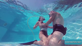 Preview 2 of Big Black Booty Feet - Underwater hardcore sex and blowjobs from Minnie Manga
