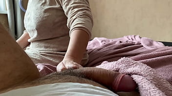 Preview 1 of Ngocokin Di Depan Pintu - MY STEPMOTHER IS TEACHING ME PHYSICS SO THAT I CAN GO TO UNIVERSITY. AND I FUCK HER IN THE ANAL. Part 1.