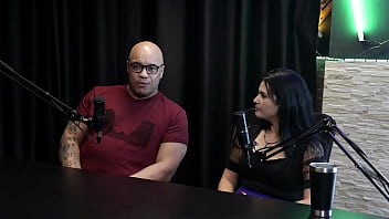 Preview 2 of Dutch Loni - Ela ajudou todo mundo a gozar,  perdeu os conte&uacute_dos de dogging,  a fam&iacute_lia sabe,  e tiveram n&uacute_meros significativos - Casal Hush (WATCH ON: SHEER/RED)