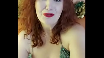 Preview 1 of Masturbating Xxnx - В блистящей блузки показывает свои груди