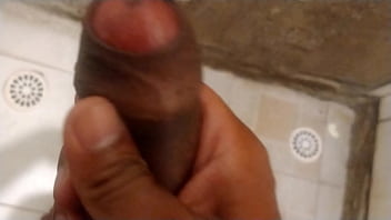 Preview 2 of Milf Squatting Bbc - Adoro cu