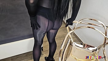 Preview 1 of Hot Mams Porn - SpandexQueen sucks dick,  comes twice in her black nylon pantyhose   body and gets a huge facial