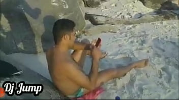 Preview 1 of Violando A Mi Madre - Fudendo uma casada na praia de abric&oacute_