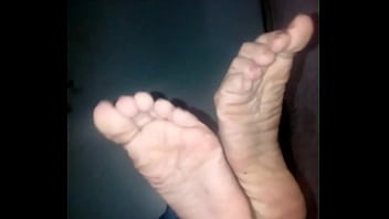Preview 2 of Gf Girl Team - Ped0filo mostra patas modo diablo
