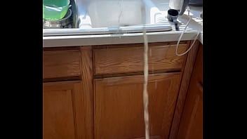Preview 3 of Film Semi Xxx Bolywood - Naughty kitchen floor and sink piss