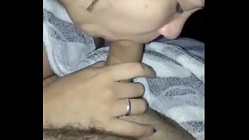 Preview 3 of Nurse Club - Putinha mamando seu macho