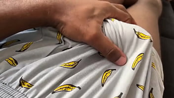 Preview 3 of Arb Porn Star Mia Khalifa - Banana. Boa tarde,  pessoal!