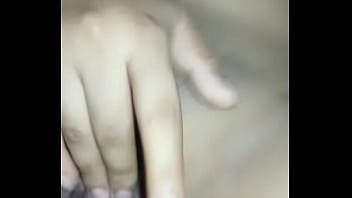 Preview 2 of Sex Dogsexindia - Mi prima haci&eacute_ndose una paja