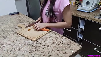 Preview 1 of Pathetic Xxx - Mi Cu&ntilde_ada Caliente Esta Ansiosa por Una Polla Grande le Provoco la Zanahoria en el Culo