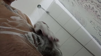 Preview 2 of Hard Core Fucked Big Tits Hug - En la ducha jugando Concepcion