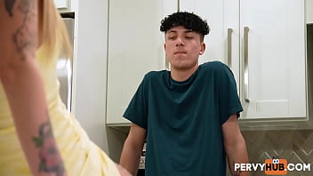 Preview 2 of Girls Catch Guy - I Wasn&#039_t Expecting You To Fuck This Good Ethan Seeks,  Cassidy Luxe