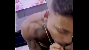Preview 3 of Sexjcek - Novinho mamando o amigo dotado!